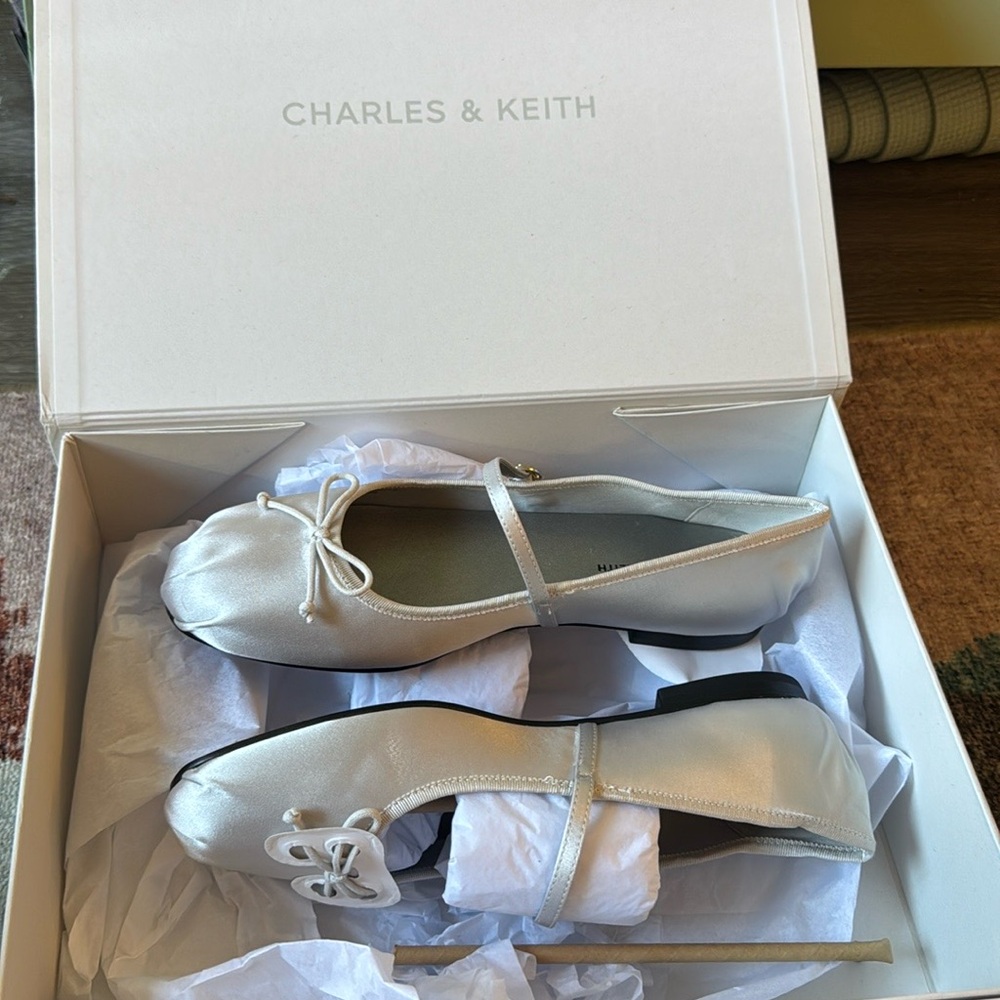 Charles & Keith white satin ballet flats size 38